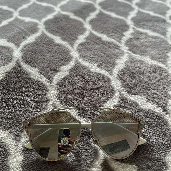 Christian Dior new sunglasses - Picture 9 of 9